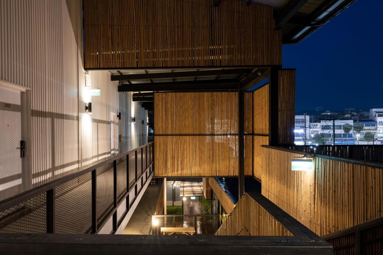 Hotel Pakchong Center Poshtel Exterior foto